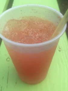 Rum punch with nutmeg